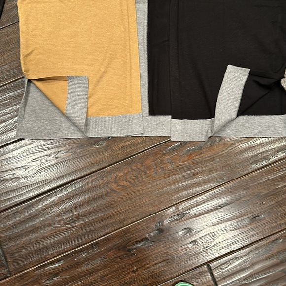 Chico’s Cardigan Sweater In Colorblocked Pattern - Picture 7 of 8